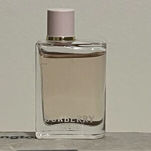 Burberry Eau de Parfum Mini 5ml/0.16fl oz. New.
